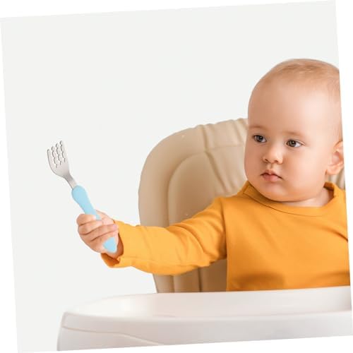 Safe self-feeding utensils set with storage box - Great for weaning