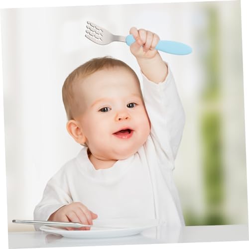 Self-Feeding Training Set for Babies
