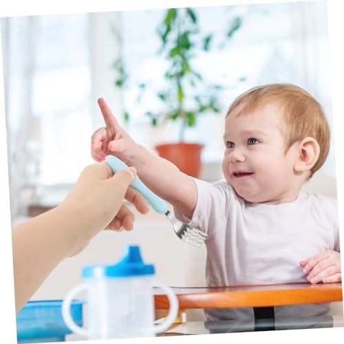 Self-Feeding Training Set for Babies